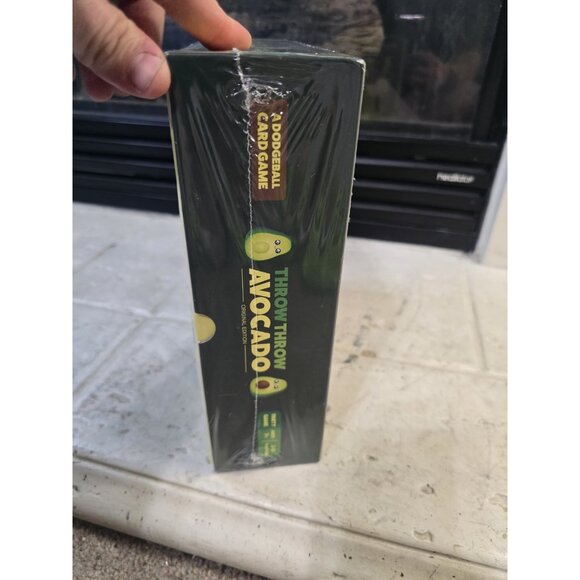 Exploding Kittens Throw Throw Avocado Card Game With Flight Suit Ages 7 - Picture 3 of 9